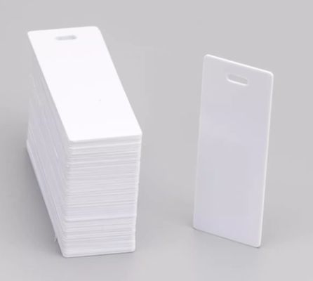 Porcelana Etiqueta de PVC de un solo orificio de 25 mm x 70 mm HMK SR-2570P blanca proveedor