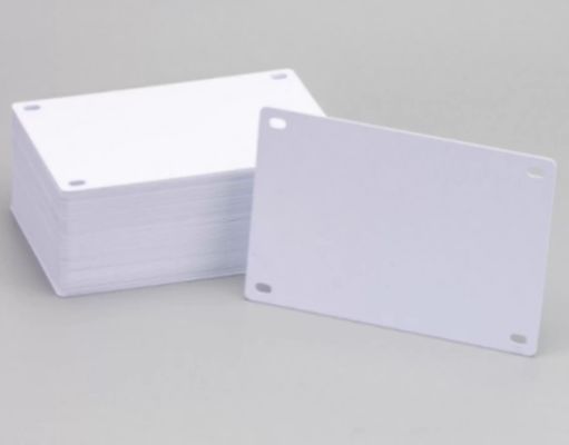 Porcelana SG509008 50mmx90mm pvc Long side four hole hanging tag white proveedor