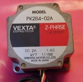 MOTOR del MOTOR de ESCALONAMIENTO del minilab W408390 de NORITSU VEXTA C8882-901K ORIENTAL proveedor