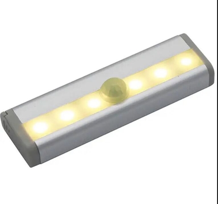 6 LED PIR Sensor de movimiento Luz nocturna de interior LED con batería para el dormitorio proveedor