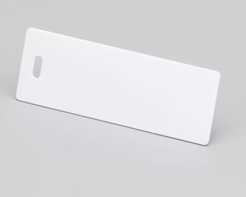 Etiqueta de PVC de un solo orificio de 25 mm x 70 mm HMK SR-2570P blanca proveedor